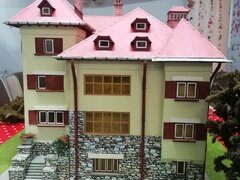 Predeal, centru pe langa primarie, P+3, 25 de camere